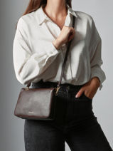 Sac Bandoulire Tradition Cuir Etrier Marron tradition ETRA0143-vue-porte